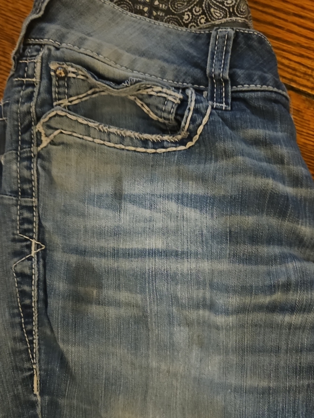 Ariat Women's Bootcut Jeans 31L - Picture 3 of 4